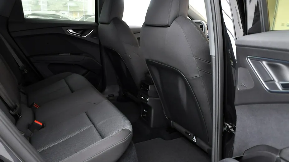 AUDI Q4 Q4 e-tron 40 77kWh Advanced
