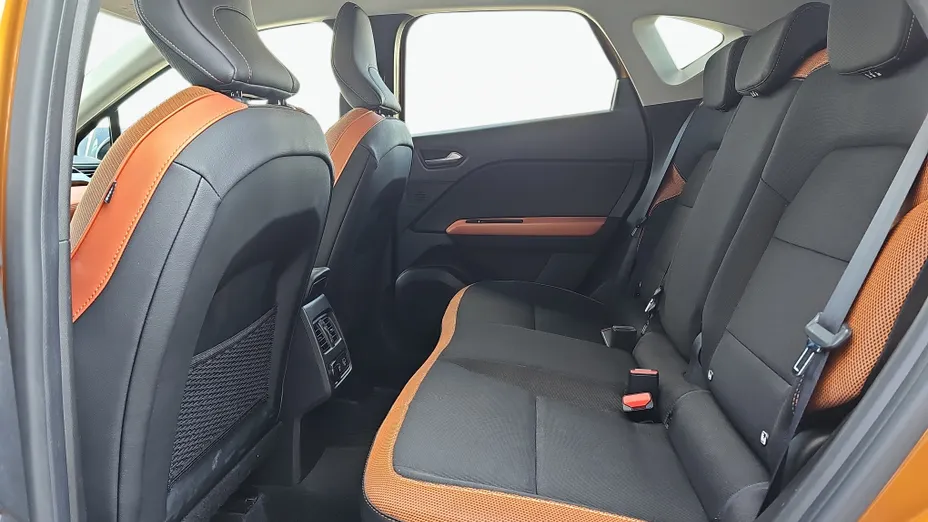 RENAULT Captur Captur 1.3 TCe mHEV Intens EDC