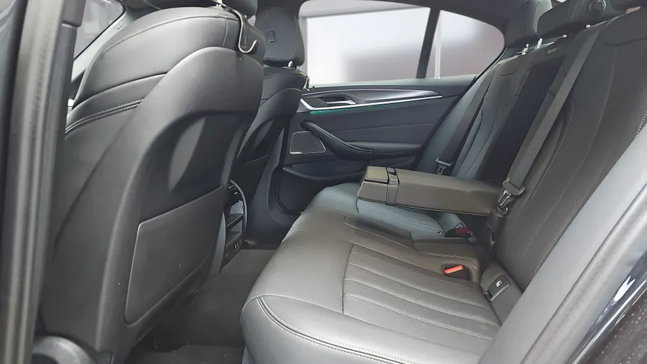 BMW Seria 5 520d xDrive mHEV M Sport sport-aut
