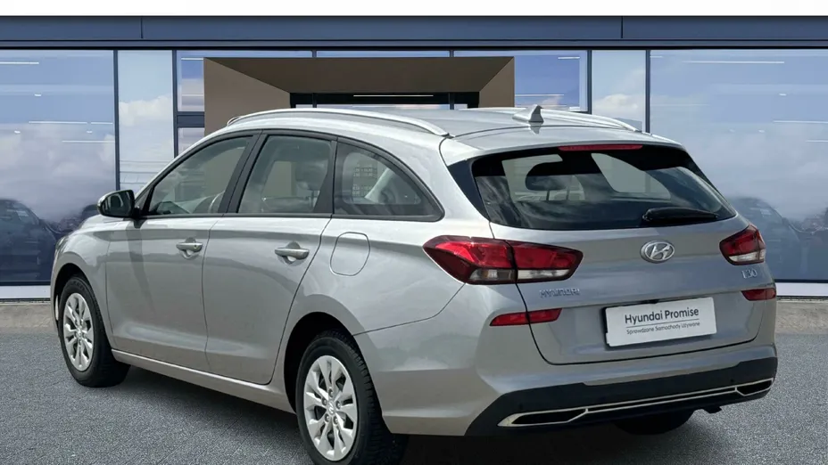 HYUNDAI i30 i30 1.0 T-GDI Modern DCT