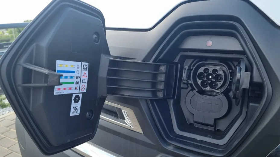 RENAULT Kangoo Express/Van Kangoo Van E-Tech L2 Extra (22kW) Nowy