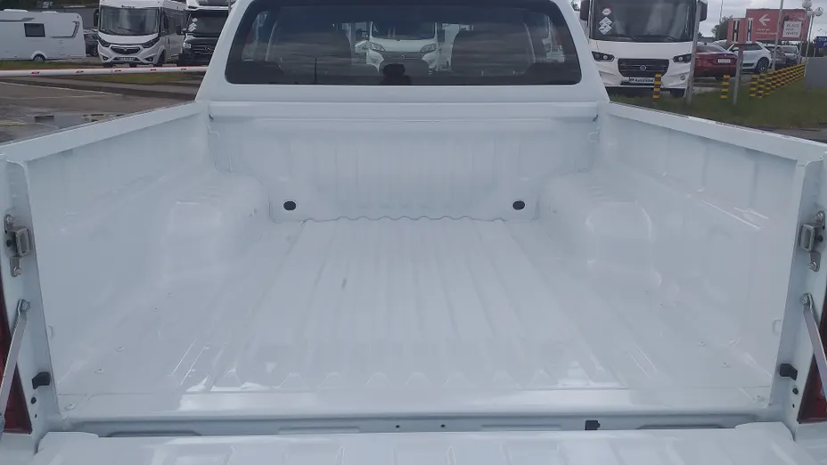 ISUZU D-Max D-Max 1.9 d DC LS aut Nowy