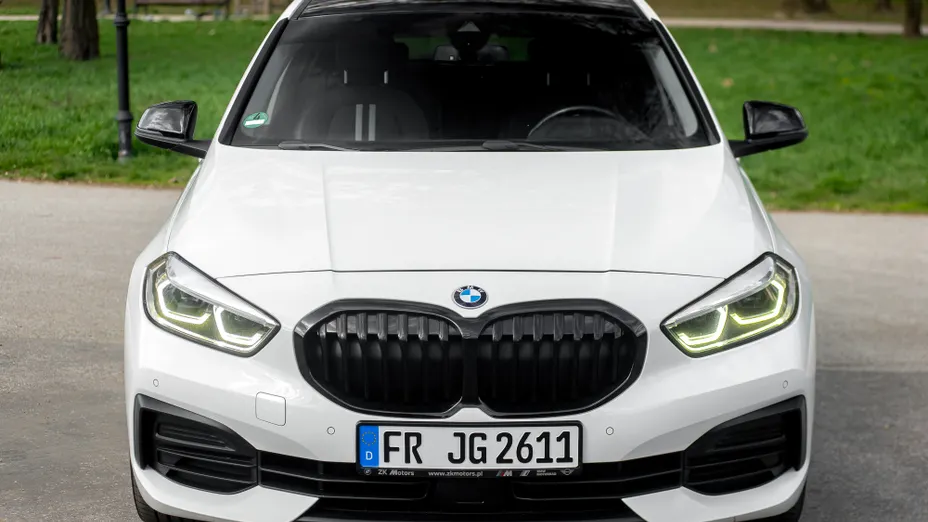 BMW Seria 1 118d Luxury Line sport-aut