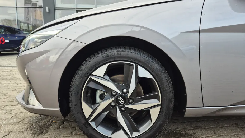 HYUNDAI Elantra Elantra 1.6 Smart CVT