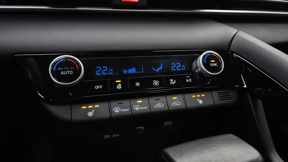HYUNDAI Elantra Elantra 1.6 Smart CVT