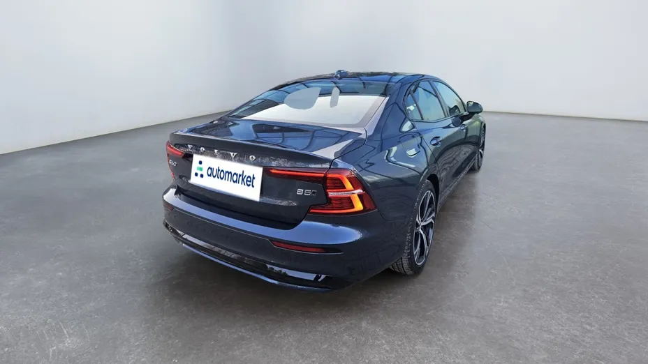 VOLVO S60 S60 B5 B AWD Ultimate Dark aut