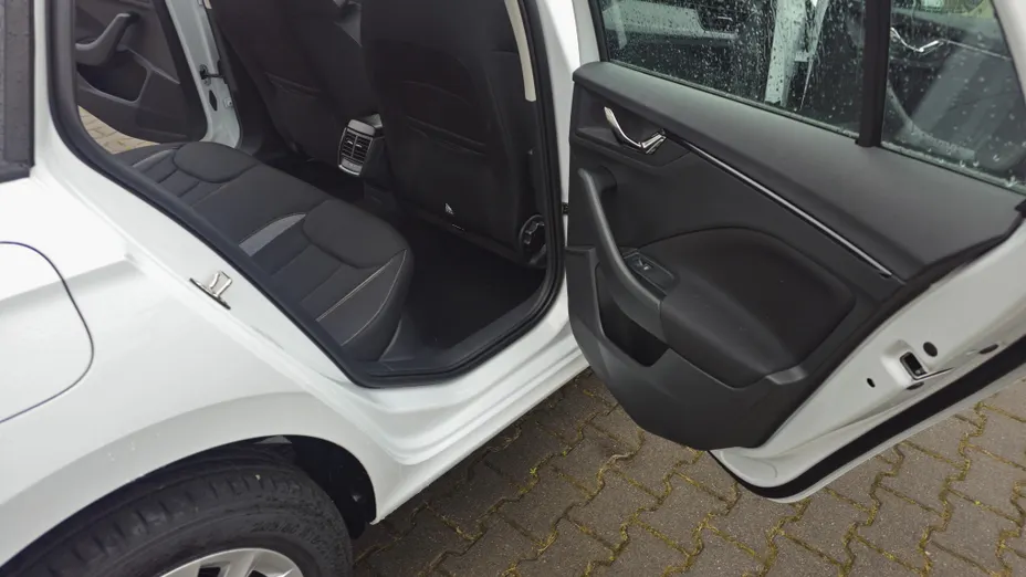 SKODA Kamiq Kamiq 1.5 TSI Edition 130 Nowy