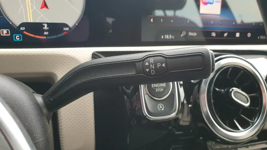 MERCEDES-BENZ CLA CLA 250 Progressive 7G-DCT