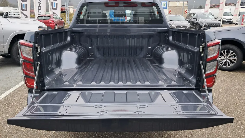 ISUZU D-Max D-Max 1.9 d DC LSE aut Nowy