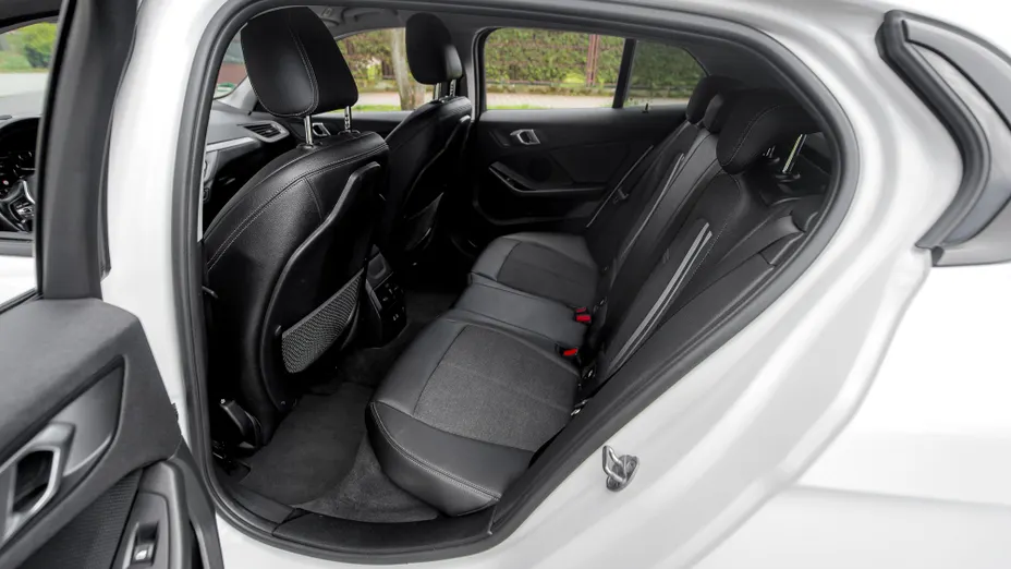 BMW Seria 1 118d Luxury Line sport-aut