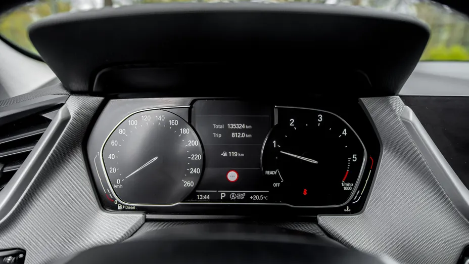 BMW Seria 1 118d Luxury Line sport-aut