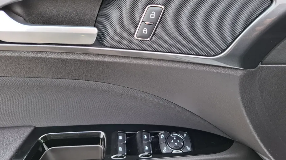 FORD Mondeo Mondeo 2.0 TDCi Titanium PowerShift
