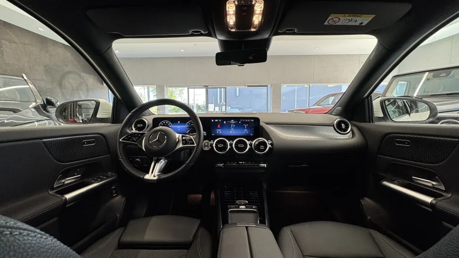 MERCEDES-BENZ GLA GLA 180 d Progressive