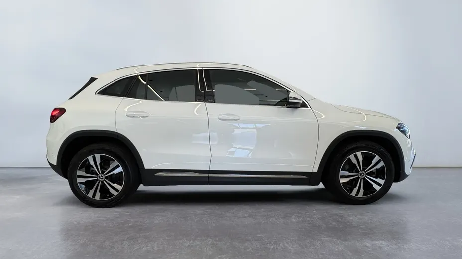 MERCEDES-BENZ GLA GLA 180 d Progressive