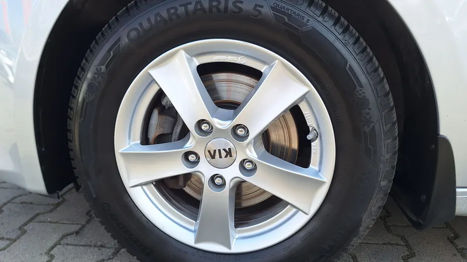 KIA Cee'd Ceed 1.4 T-GDI M DCT