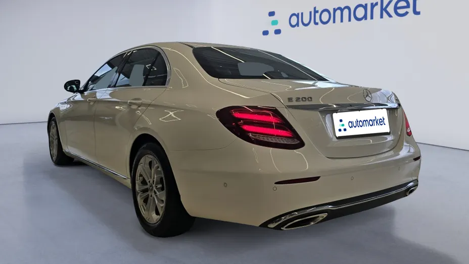 MERCEDES-BENZ E Klasa E 200 4-Matic 9G-TRONIC
