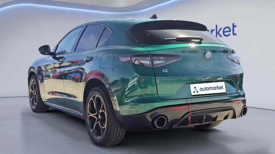 ALFA ROMEO Stelvio Stelvio 2.0 Turbo Intensa Q4 aut Nowy