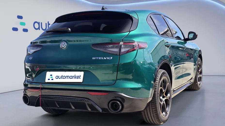 ALFA ROMEO Stelvio Stelvio 2.0 Turbo Intensa Q4 aut Nowy