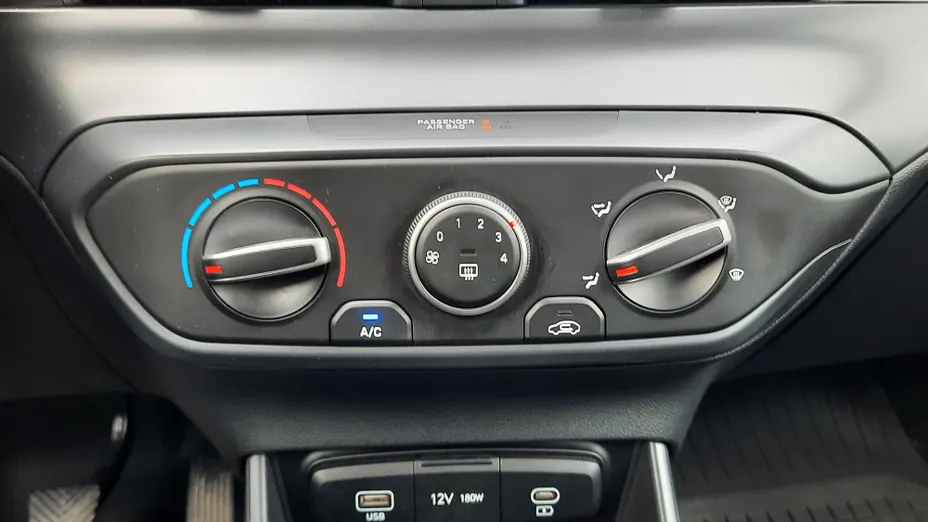 HYUNDAI i20 i20 1.2 Modern