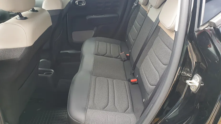 CITROEN C3 C3 1.2 PureTech Shine EAT6