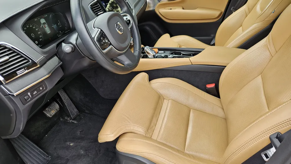 VOLVO XC90 XC90 T8 AWD Plug-In Hybrid Inscription 7os aut