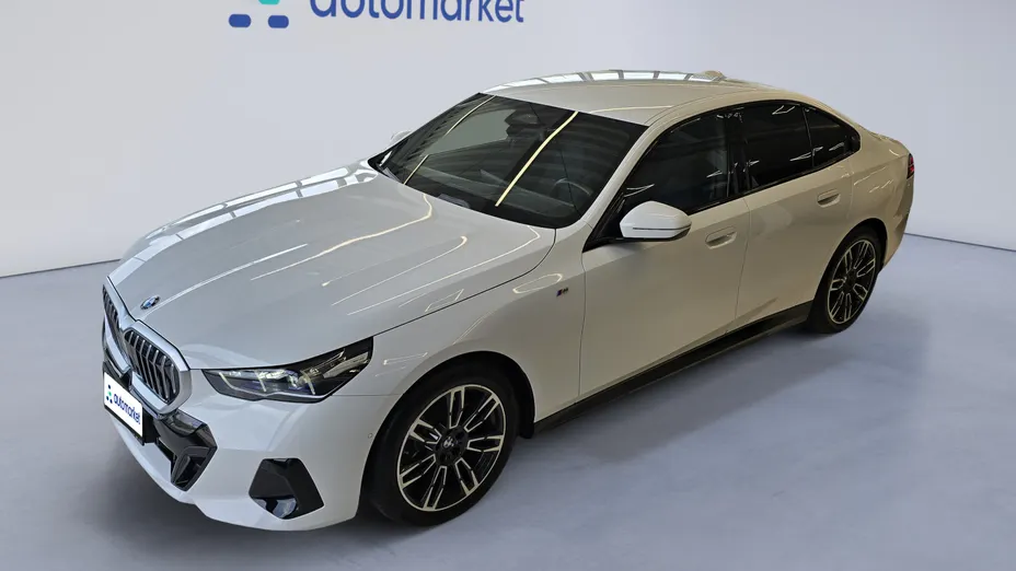 BMW Seria 5 520i mHEV M Sport aut