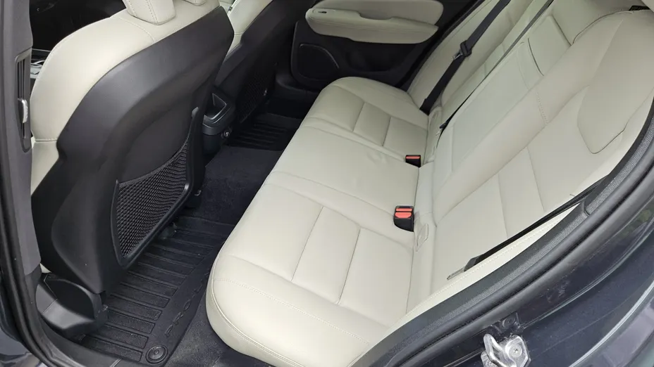 VOLVO V60 V60 D4 SCR Inscription aut