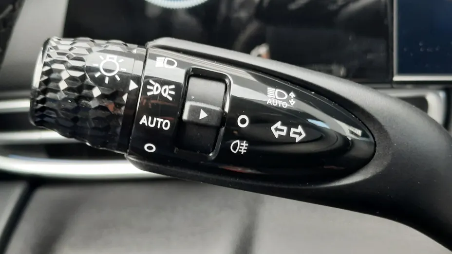 HYUNDAI Elantra Elantra 1.6 Smart CVT