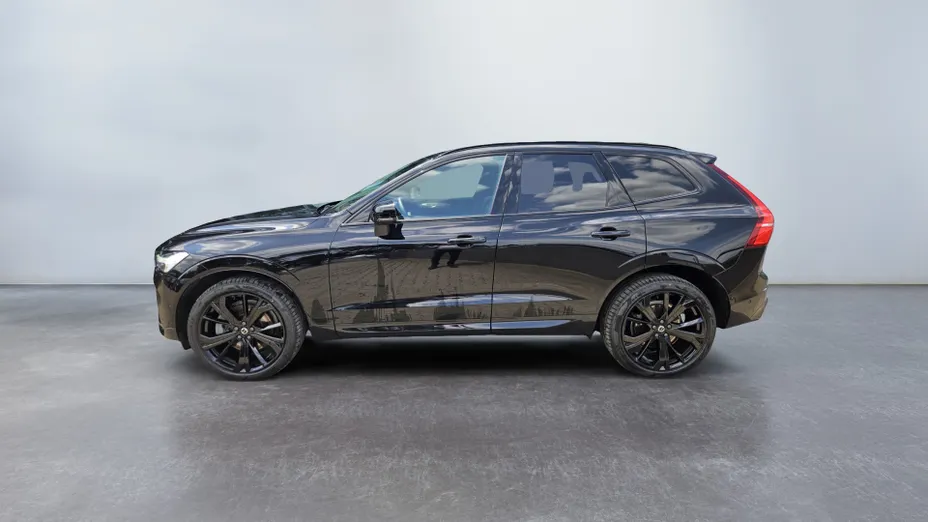 VOLVO XC60 XC60 B5 B AWD Plus Black Edition aut