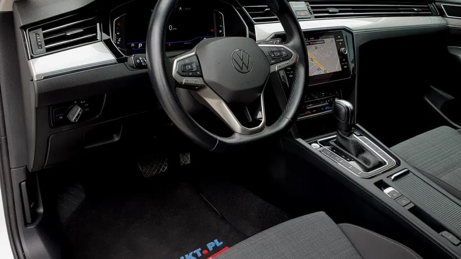 VOLKSWAGEN Passat Passat 2.0 TSI Business DSG