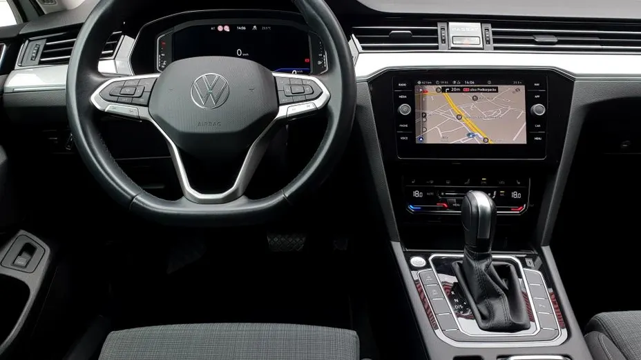 VOLKSWAGEN Passat Passat 2.0 TSI Business DSG