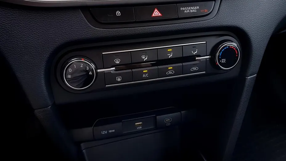 KIA Cee'd Ceed 1.0 T-GDI M