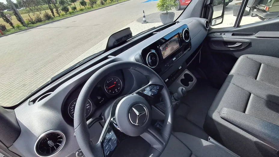 MERCEDES-BENZ Sprinter Sprinter 317 CDI 907.635 14m3 Nowy