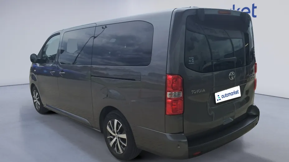 TOYOTA Proace Verso Proace Verso 2.0 D4-D Long Family aut