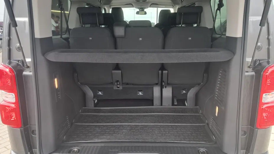 TOYOTA Proace Verso Proace Verso 2.0 D4-D Long Family aut