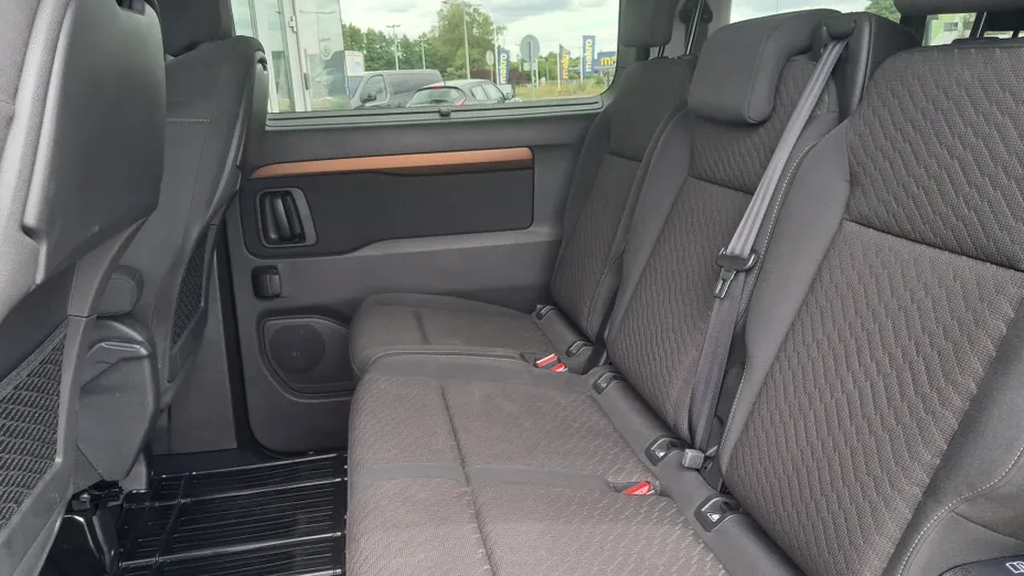 TOYOTA Proace Verso Proace Verso 2.0 D4-D Long Family aut