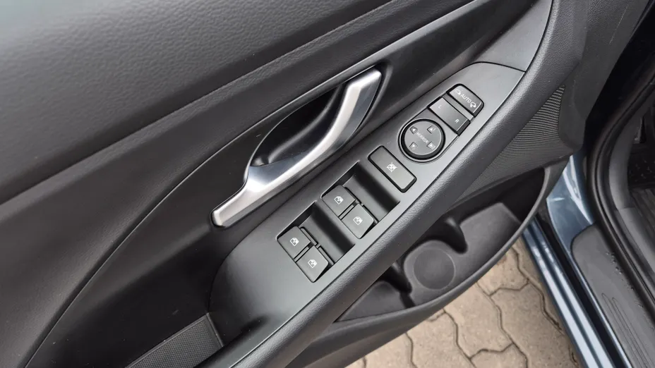 HYUNDAI i30 i30 1.5 T-GDI 48V Smart DCT