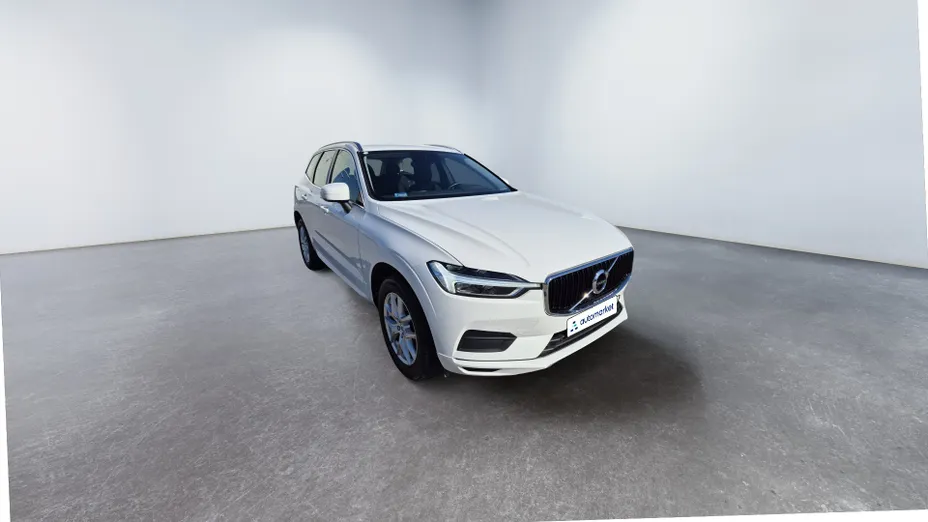 VOLVO XC60 XC60 T4 Momentum Pro aut