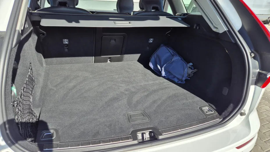 VOLVO XC60 XC60 T4 Momentum Pro aut