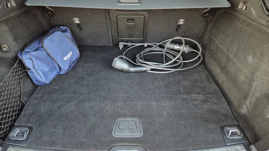 VOLVO XC60 XC60 T6 Plug-In Hybrid AWD Inscription aut