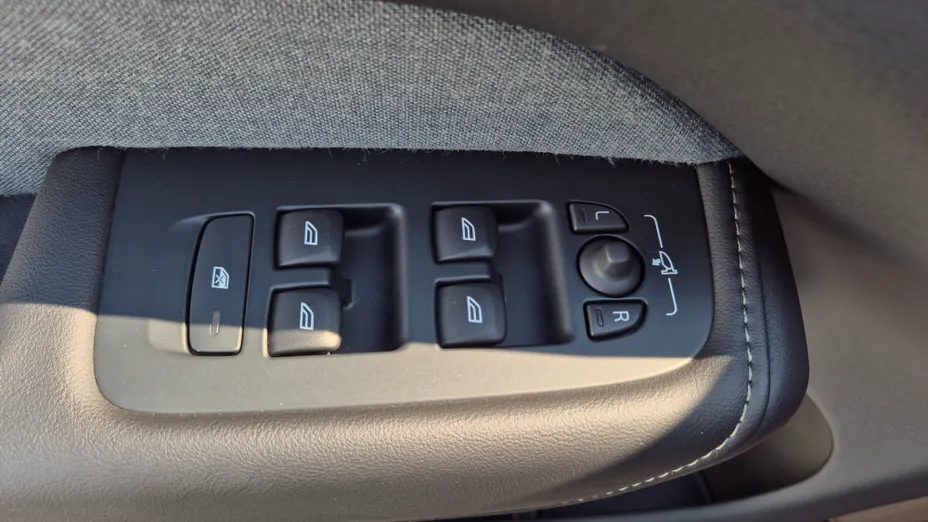 VOLVO XC60 XC60 T6 Plug-In Hybrid AWD Inscription aut