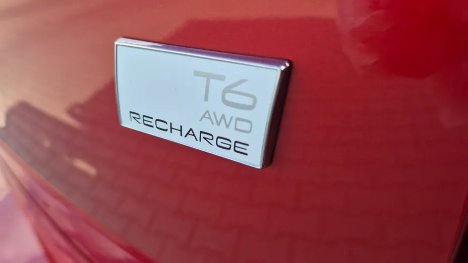VOLVO XC60 XC60 T6 Plug-In Hybrid AWD Inscription aut