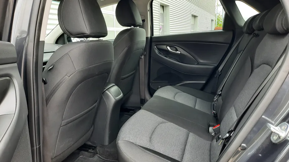 HYUNDAI i30 i30 1.0 T-GDI Smart