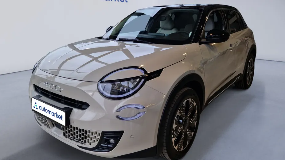 FIAT 600 600 1.2 Turbo Hybrid La Prima eDCT Nowy