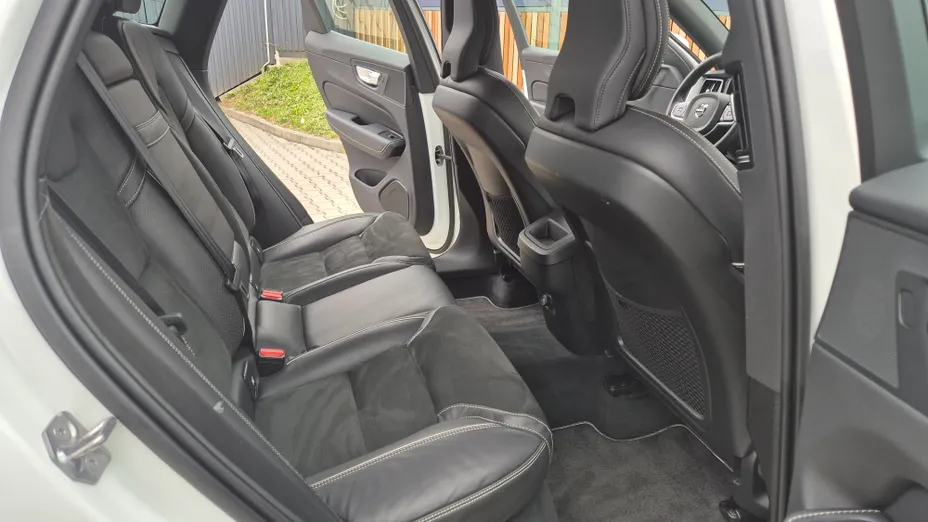 VOLVO XC60 XC60 T4 R-Design aut