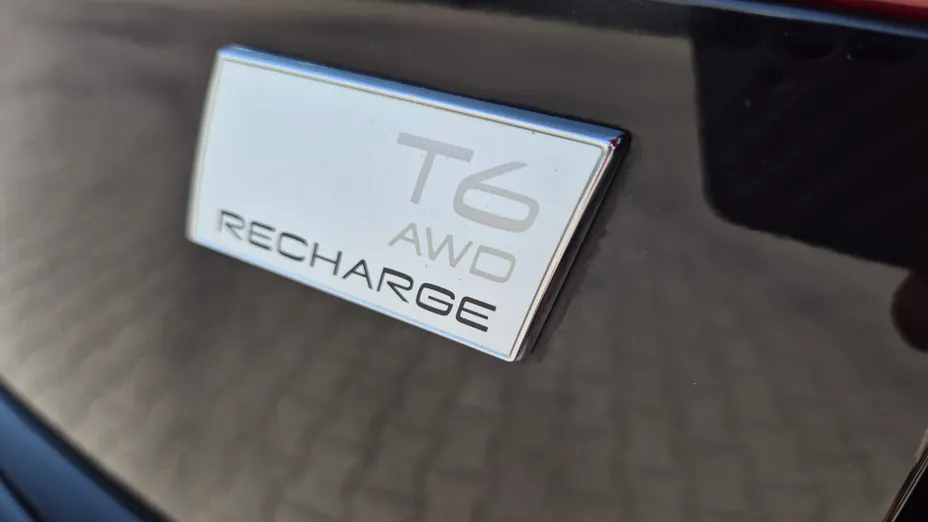 VOLVO XC60 XC60 T6 Plug-In Hybrid AWD Inscription Expression aut