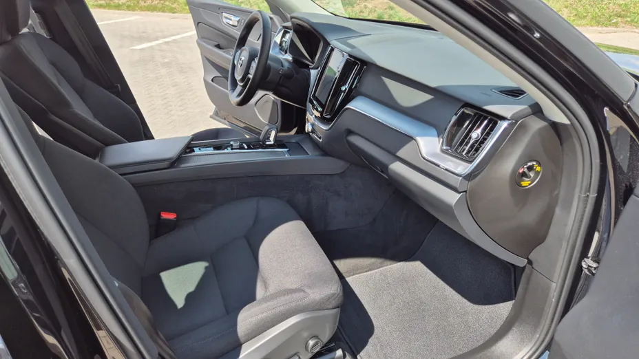 VOLVO XC60 XC60 T6 Plug-In Hybrid AWD Inscription Expression aut