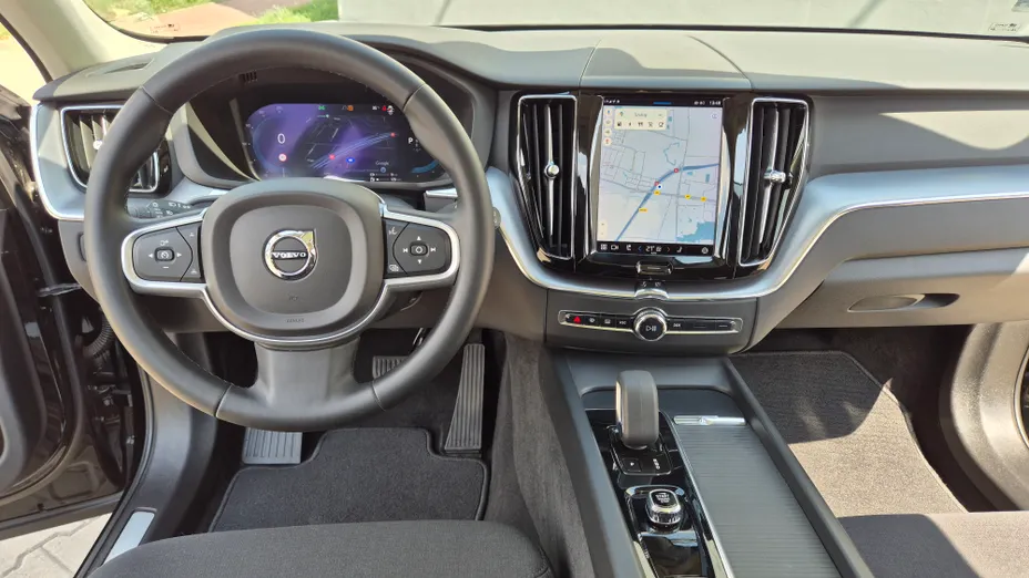 VOLVO XC60 XC60 T6 Plug-In Hybrid AWD Inscription Expression aut