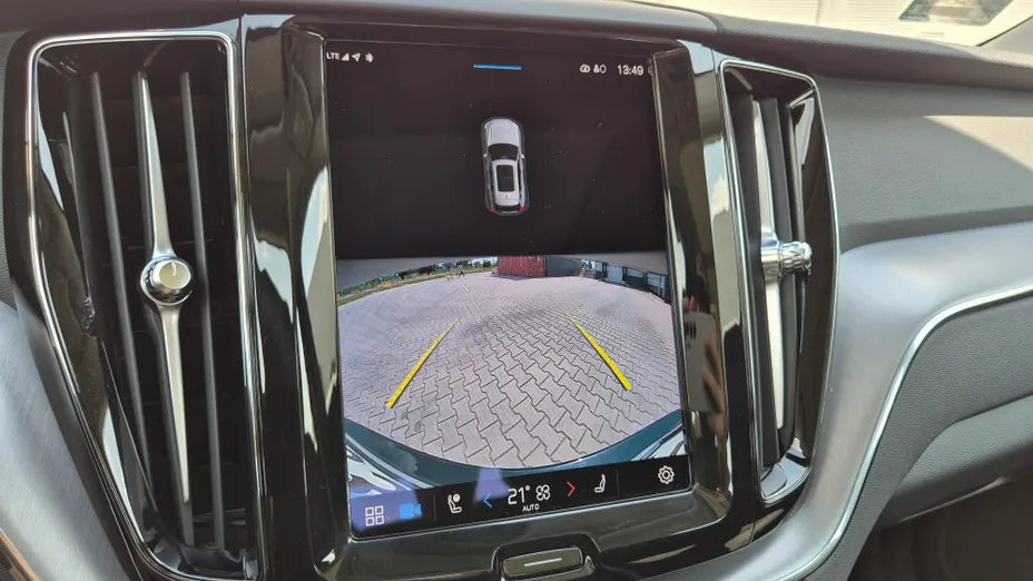 VOLVO XC60 XC60 T6 Plug-In Hybrid AWD Inscription Expression aut
