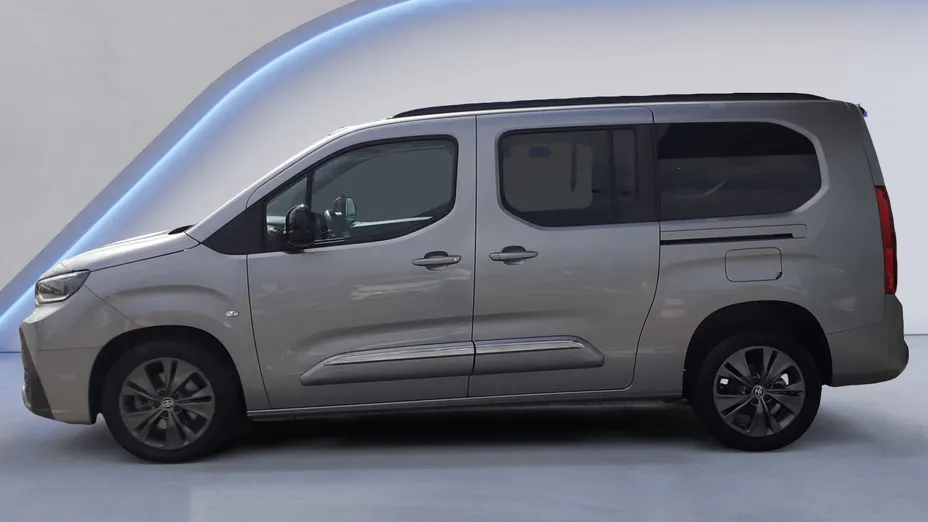 TOYOTA Proace City Verso Proace City Verso Long 1.5 D-4D Family Aut.